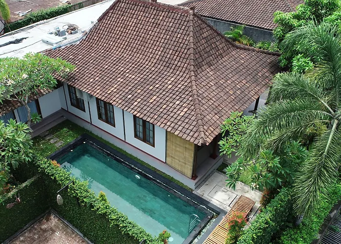 Hotel Berawa 4*