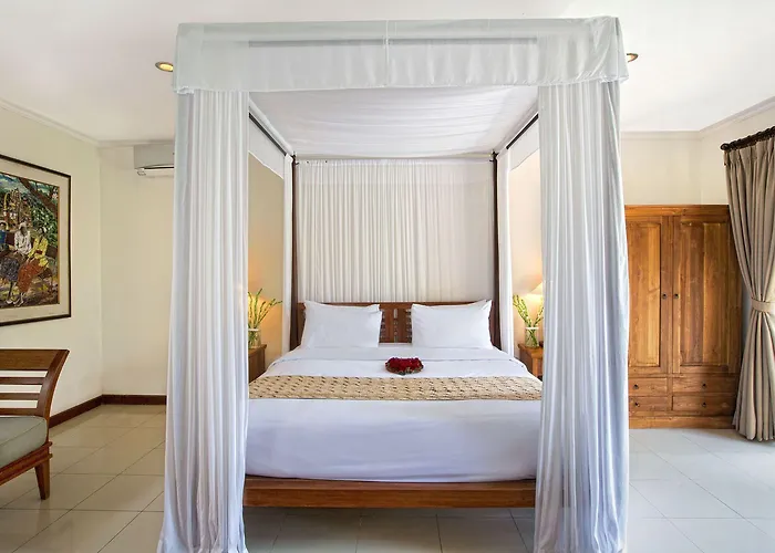 Berawa Hotel 4*