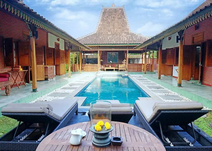 Hotel Berawa 4*
